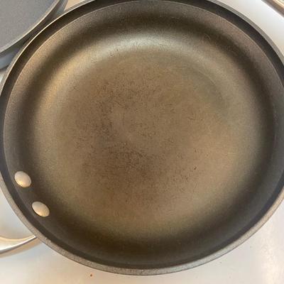 Pair of Calphalon Frying Pans & Salt Saucepan with Glass Lid