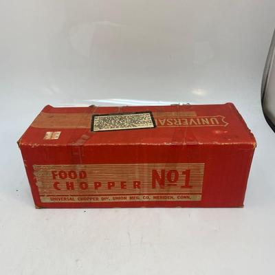 Vintage Univeral Food Chopper #1 Countertop Grinder