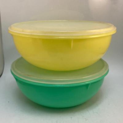 Large Lot Vintage Tupperware 1970s 1980s LIDS BOWLS Extra Clean Not  Microwaved