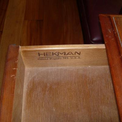 2 Hekkman Side Table (pair)