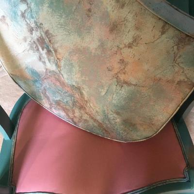 80's lacquered chair with removable cushion