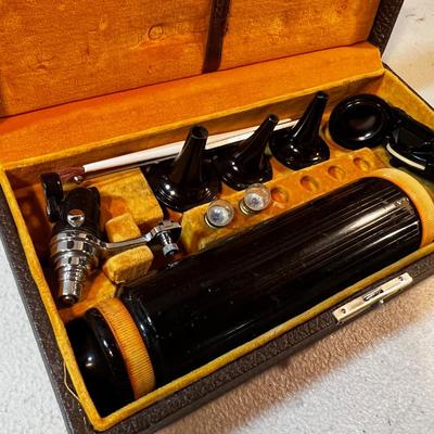 Vintage Doctors Tool, Ear looking Device
