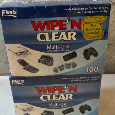 Wipe and Clear Glass lens Cleaners