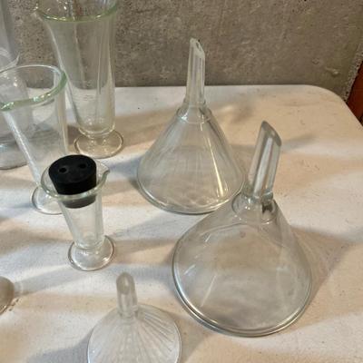 Beakers, GLASS Funnels