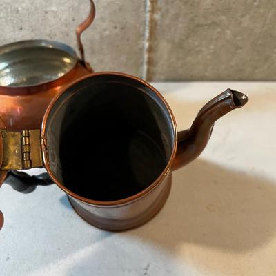 2 Pots; Coffee and Tea Pot