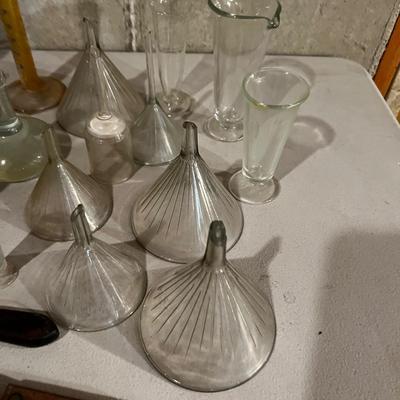 Glass Funnels, Beakers etc. 