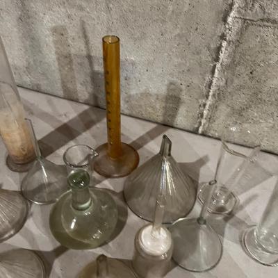 Glass Funnels, Beakers etc. 