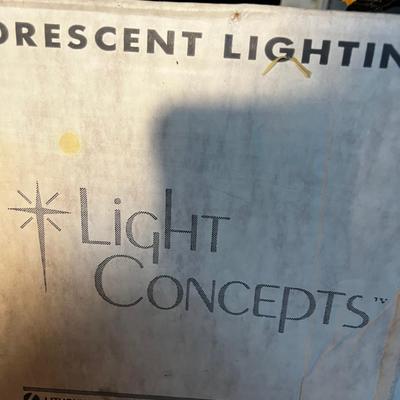 4 foot Florescent Light new in the Box 