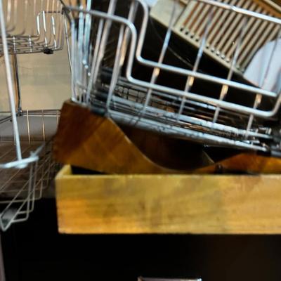 Wood Basket and wire Trays (10 ) 