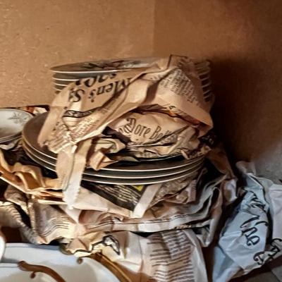 Grace China made in Japan Pattern is  ROCHELLE