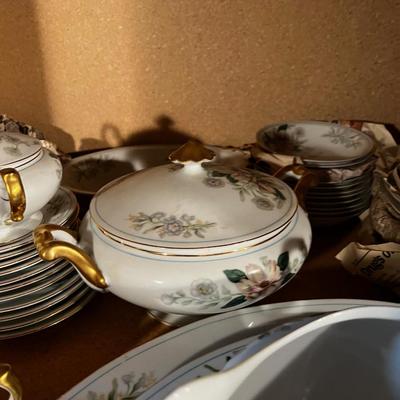 Grace China made in Japan Pattern is  ROCHELLE