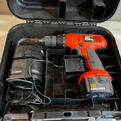 Black & Decker 12 Volt Drill 