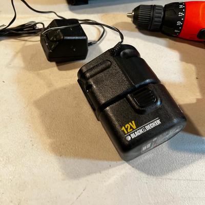 Black & Decker 12 Volt Drill 