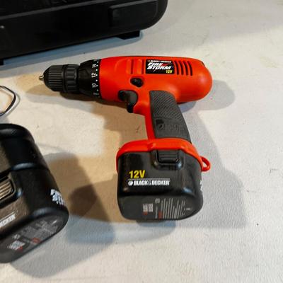 Black & Decker 12 Volt Drill 