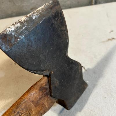 Antique Carpenters Ax Broad Axe