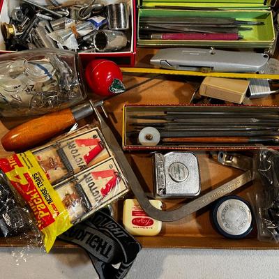 Tray of Misc. Tools, Mouse Traps (new), Files, Sockets Etc.