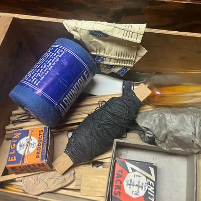 Great - Wood Carpenters Tool Box 