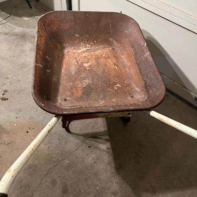 Garden Wheel Barrow 
