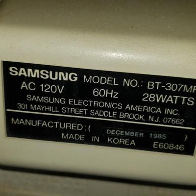 Vintage Samsung TV Television Portable