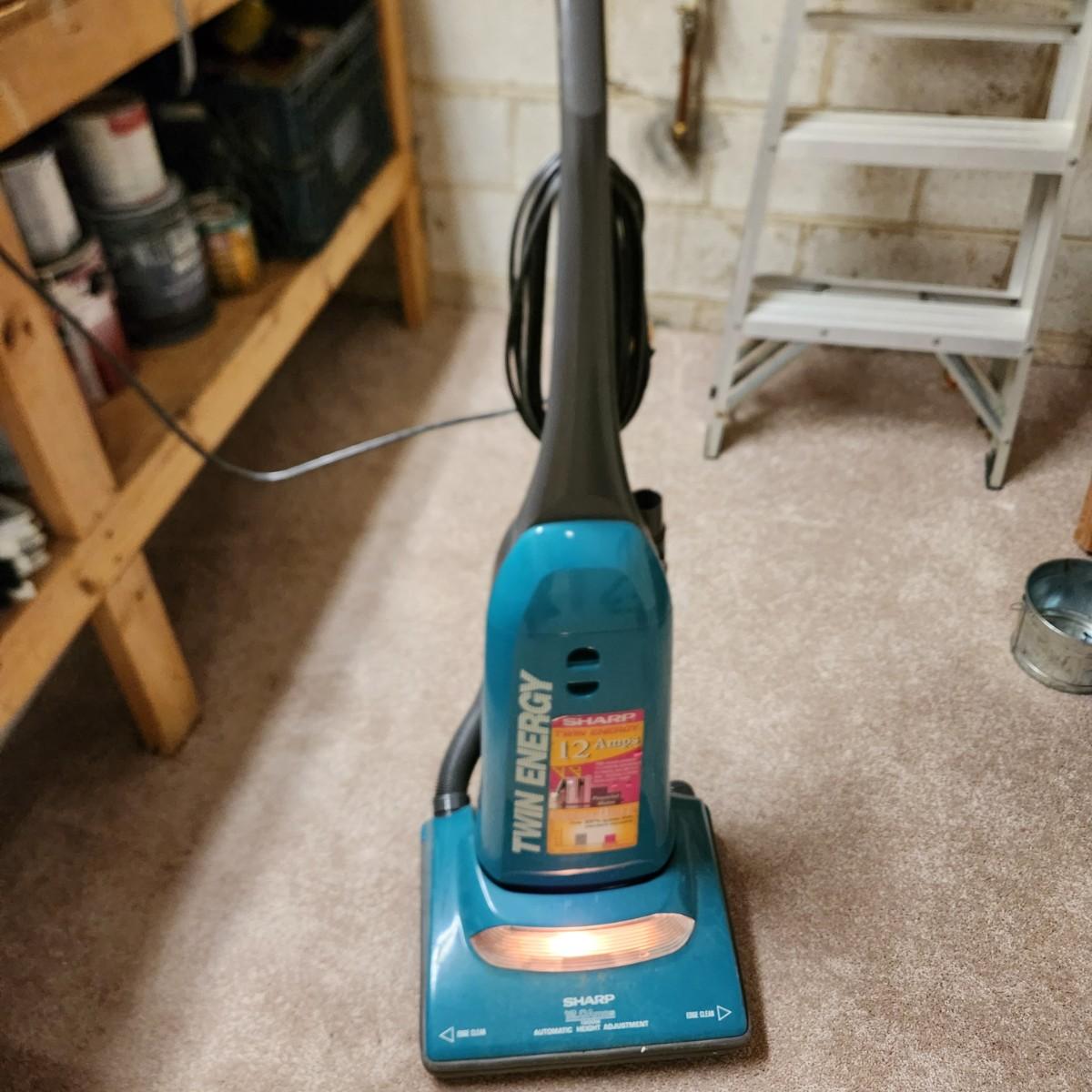 Sharp 12 amps Twin Energy Vacuum Cleaner