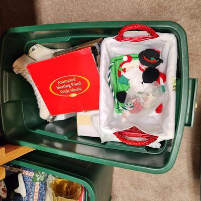 Lot of 4 Large Totes filled with Christmas DÃ©cor