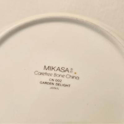 Lot #153  Set of MIKASA Dinnerware - 