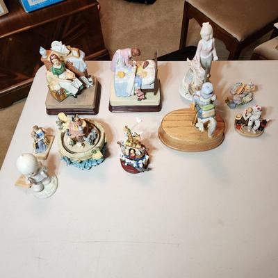 Lot of Music Boxes and small figurines