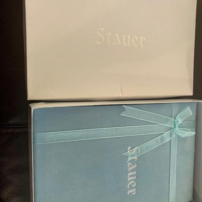 Stauer Matching Raw Emerald Necklace Bracelet Earrings In Case/Box