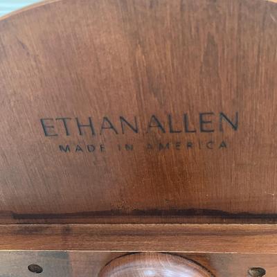 ETHAN ALLEN ~ Plant Stand / Pedestal