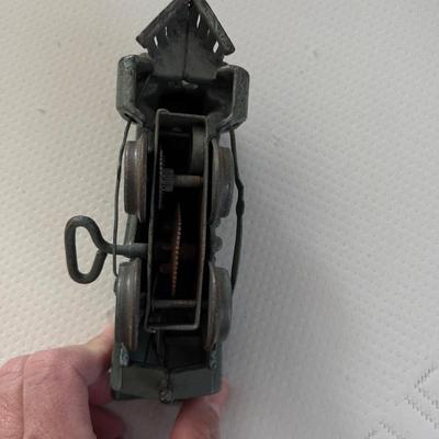 2000 Antique Pre War Cast Iron Wind Up Train