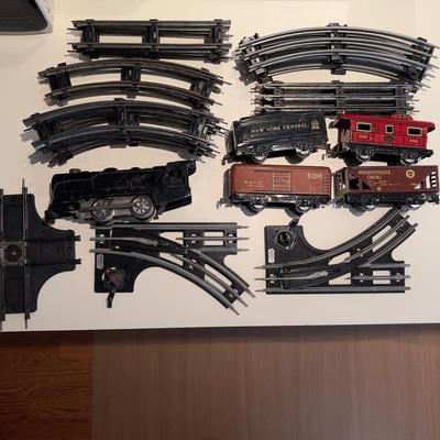 2001 Vintage O Gauge Marx Die cast Metal Steam Engine Train Set