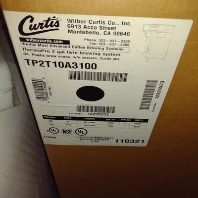 Curtis 2 Gallon Double Brewer New in Box