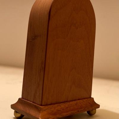 Wooden Gold/White Face Desk Office Clock