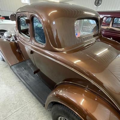 1934 Ford Model 40 -5 window Coupe
