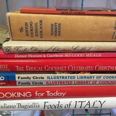 Cookbook assortment