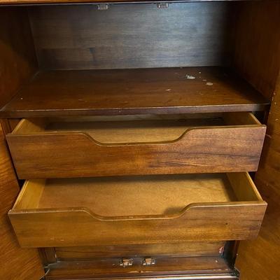 Wood Dresser (BR-MK)