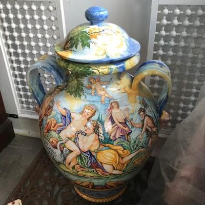 Large Italian pottery