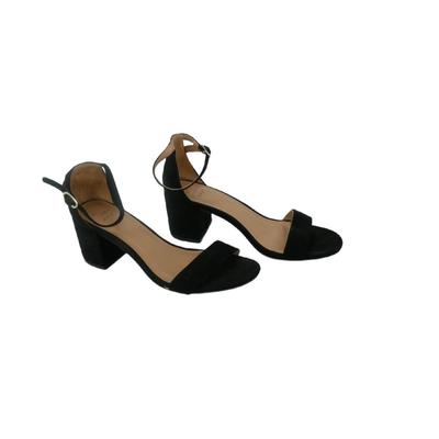 Women's Shoes Size 6.5