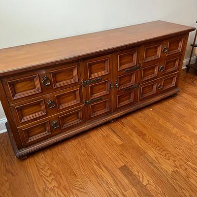 Wood Chest of Drawers (BR-MK)