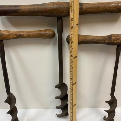 Lot of Antique Crude Spiral Cork Screw Augers Cast Steel Natural Wood Tools