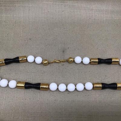 Vintage Napier Signed White Black And Gold Beaded Necklace