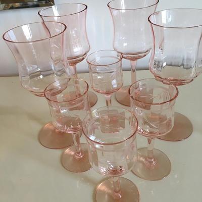 Vintage Depression glass  pink wine glasses