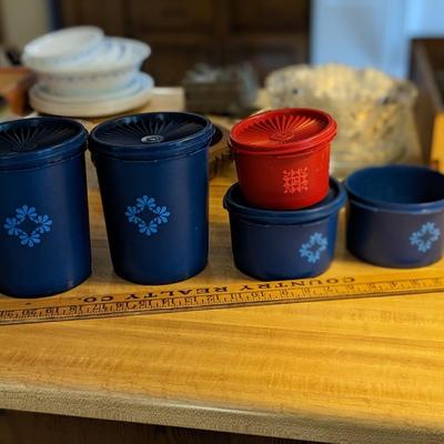 Vintage 5 Rare Blue Tupperware Canisters