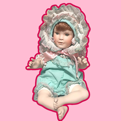 1999 Paradise Galleries Katie Porcelain Music Doll