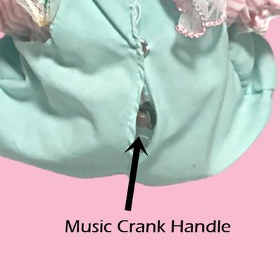 1999 Paradise Galleries Katie Porcelain Music Doll