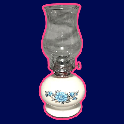 Vintage Lamplight Farms Victoria Rose Oil Lamo