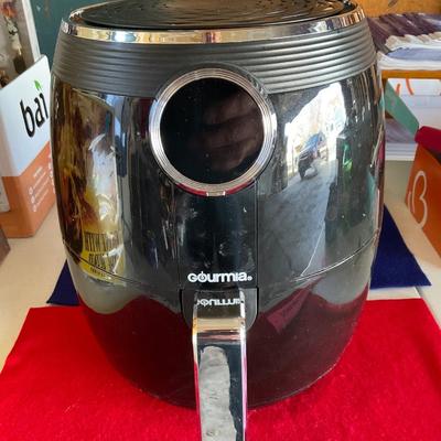 Gourmia Digital Air Fryer new