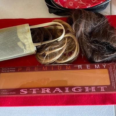 Clip-in hair extensions 14â€ dark brown