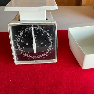 Small Kitchen Scale