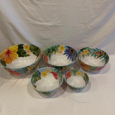 Tropical Flower Nesting Bowls & More Colorful Serving Dishes (K-KW)